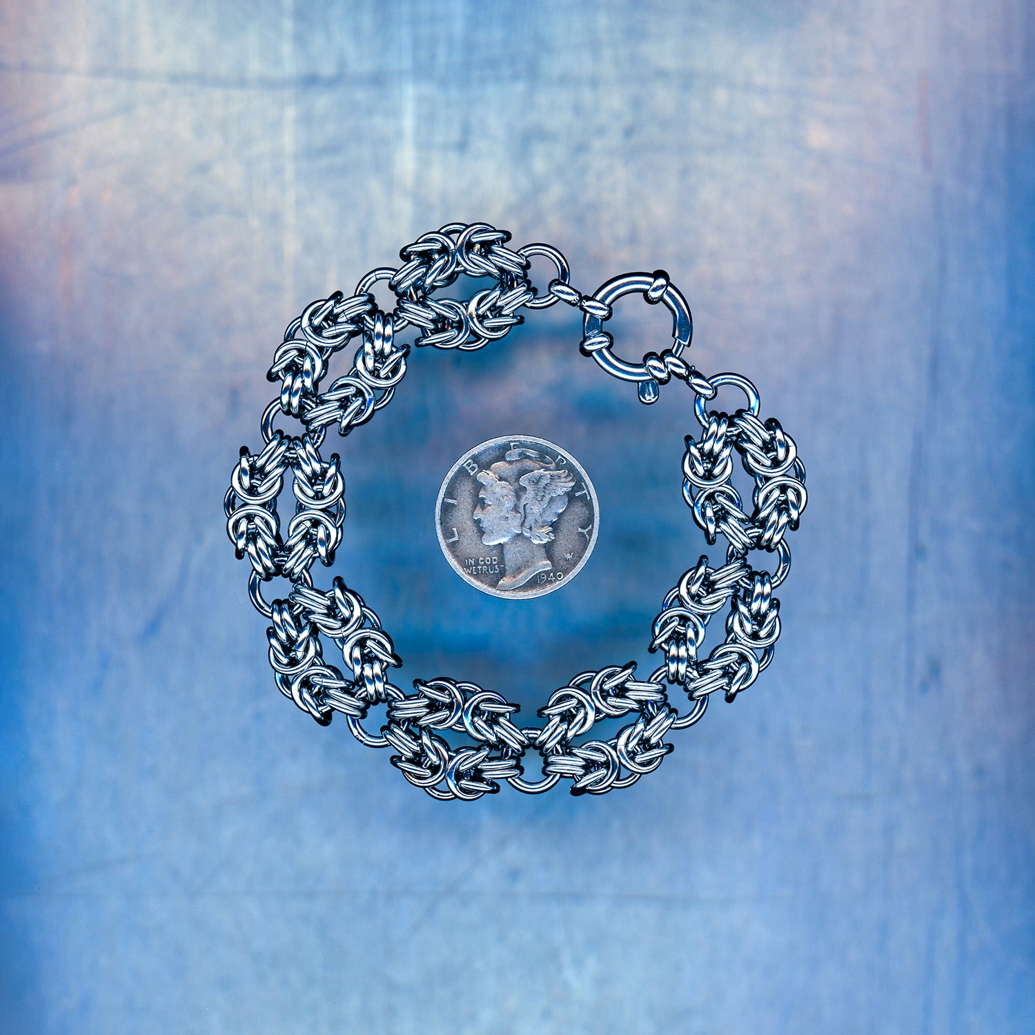 PRODUCT SHOT CLOSEUP SCAN OF BIT CRUSH VOID BRACELET 304 STAINLESS STEEL CHAIN MAILLE JEWELRY BYZANTINE EXTRA LARGE WEAVE