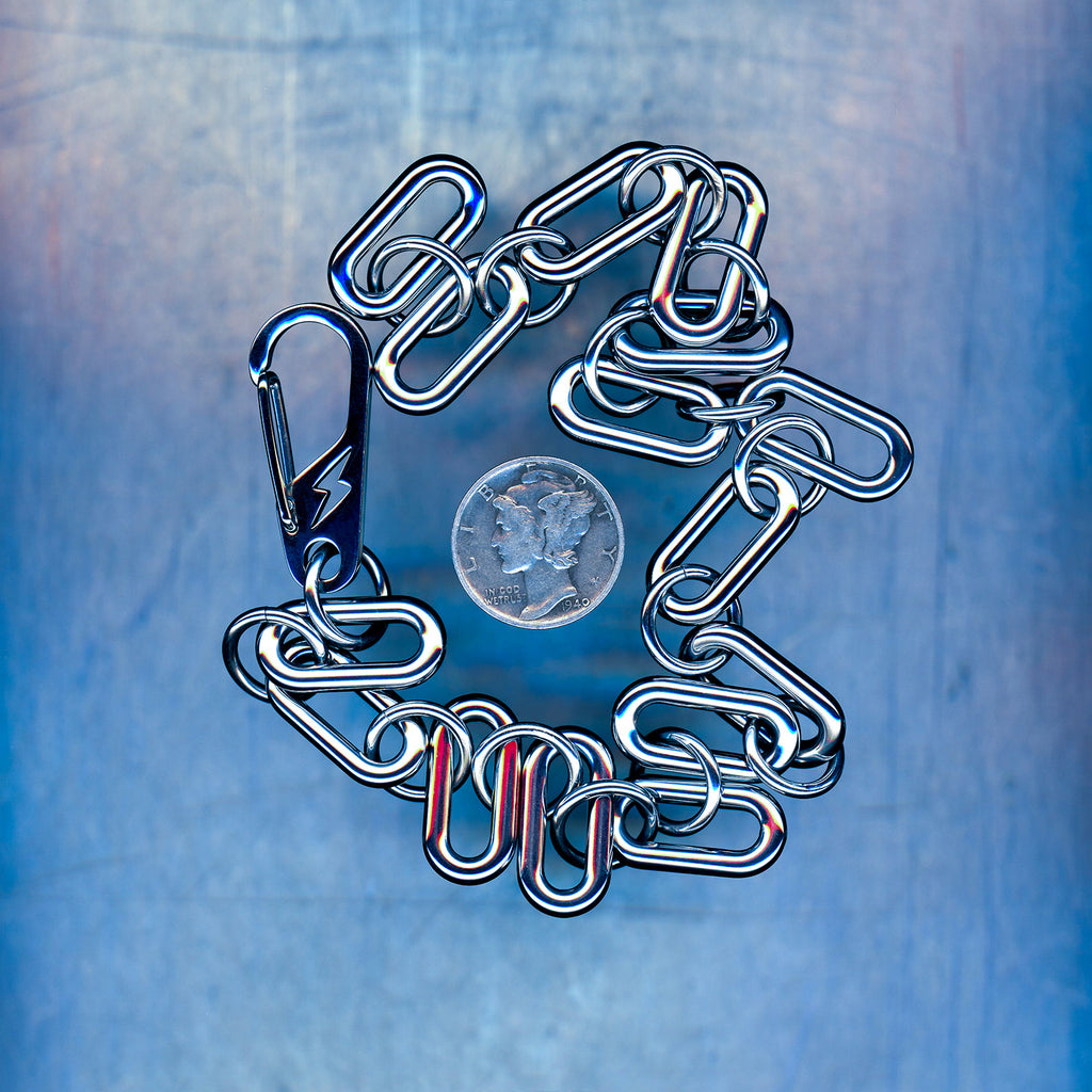 PRODUCT SHOT CLOSEUP SCAN OF BLACKOUT VOID CHOKER NECKLACE 304 STAINLESS STEEL CHAIN JEWELRY OVAL LINKS LIGHTENING BOLT