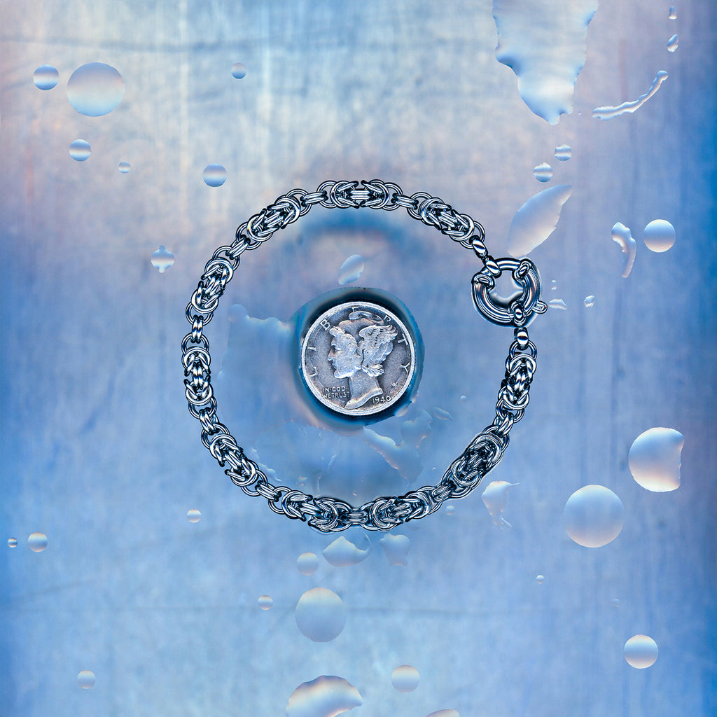 PRODUCT SHOT CLOSEUP SCAN OF GHOSTED LINK BRACELET 304 STAINLESS STEEL CHAIN MAILLE JEWELRY BYZANTINE UNITS SMALL WEAVE