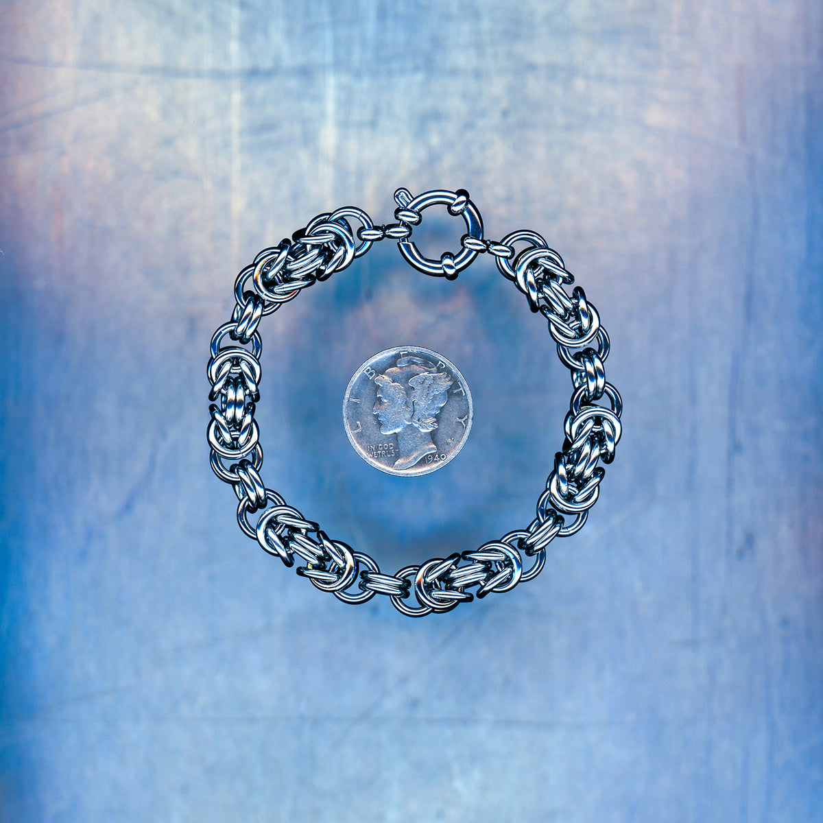 PRODUCT SHOT CLOSEUP SCAN OF GHOSTED WAVE BRACELET 304 STAINLESS STEEL CHAIN MAILLE JEWELRY BYZANTINE WEAVE UNITS