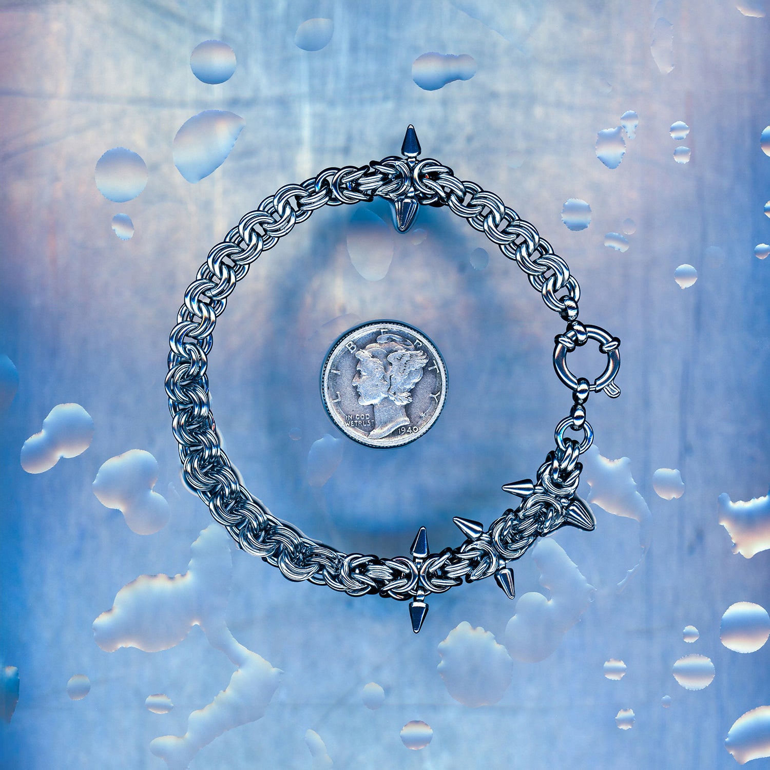 PRODUCT SHOT CLOSEUP SCAN OF LAST BYTE CORE BRACELET 304 STAINLESS STEEL CHAIN MAILLE JEWELRY SPIKEY BYZANTINE MEDIUM WEAVE AND 2 IN 1 MEDIUM WEAVE