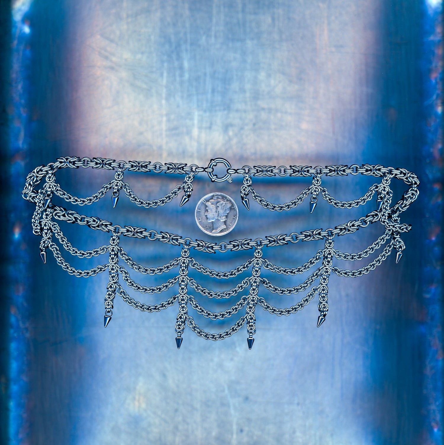 PRODUCT SHOT CLOSEUP SCAN OF OBSIDIAN VOID NECKLACE 304 STAINLESS STEEL CHAIN MAILLE JEWELRY XS BYZANTINE WEAVE JPL3 WEAVE SPIKES