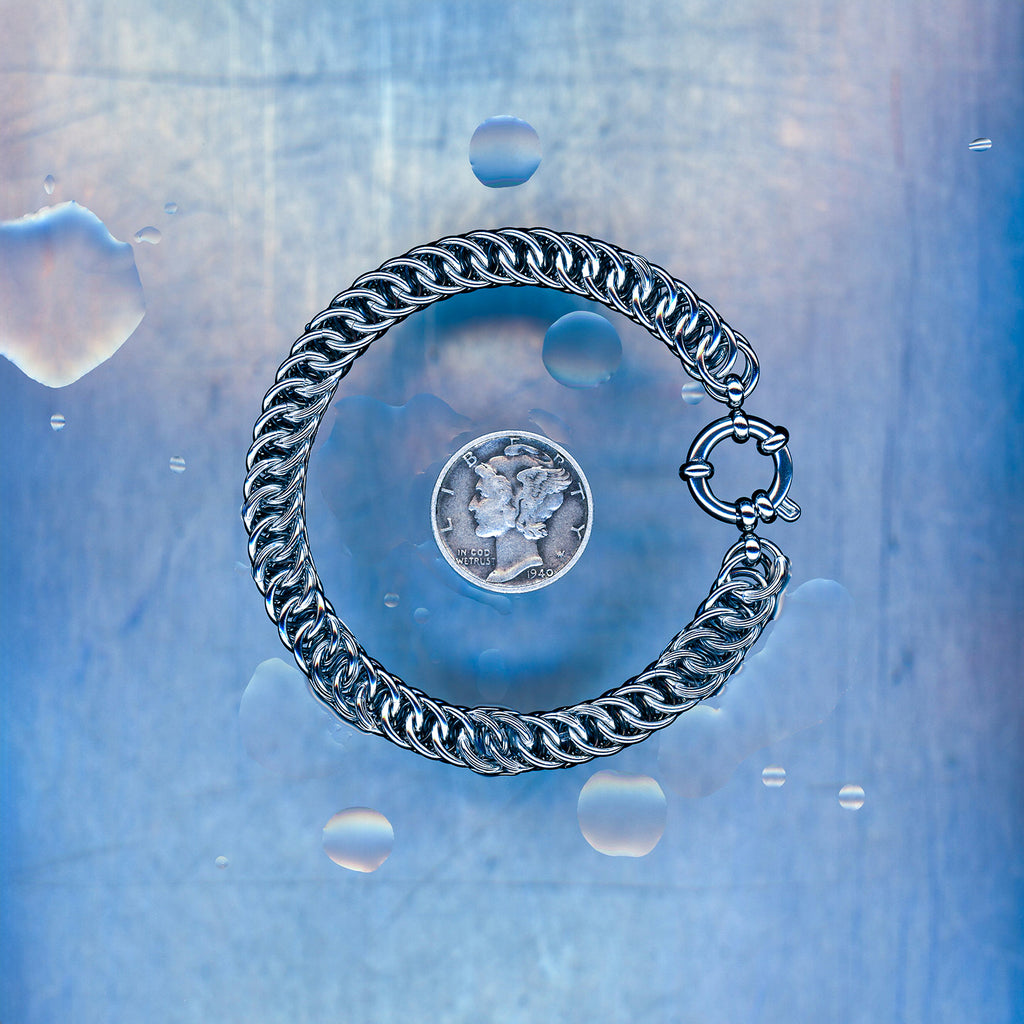 PRODUCT SHOT CLOSEUP SCAN OF OFFLINE CORE BRACELET 304 STAINLESS STEEL CHAIN MAILLE JEWELRY HALF PERSIAN 4 IN 1 MEDIUM WEAVE