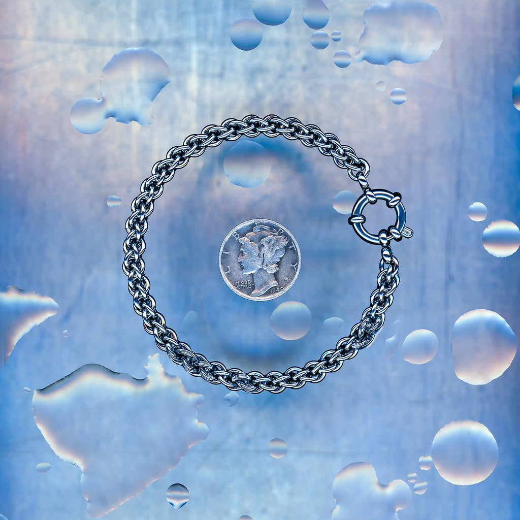 PRODUCT SHOT CLOSEUP SCAN OF TERMINAL LINK BRACELET 304 STAINLESS STEEL CHAIN MAILLE JEWELRY JPL3 WEAVE JENS PIND LINKAGE SMALL WEAVE